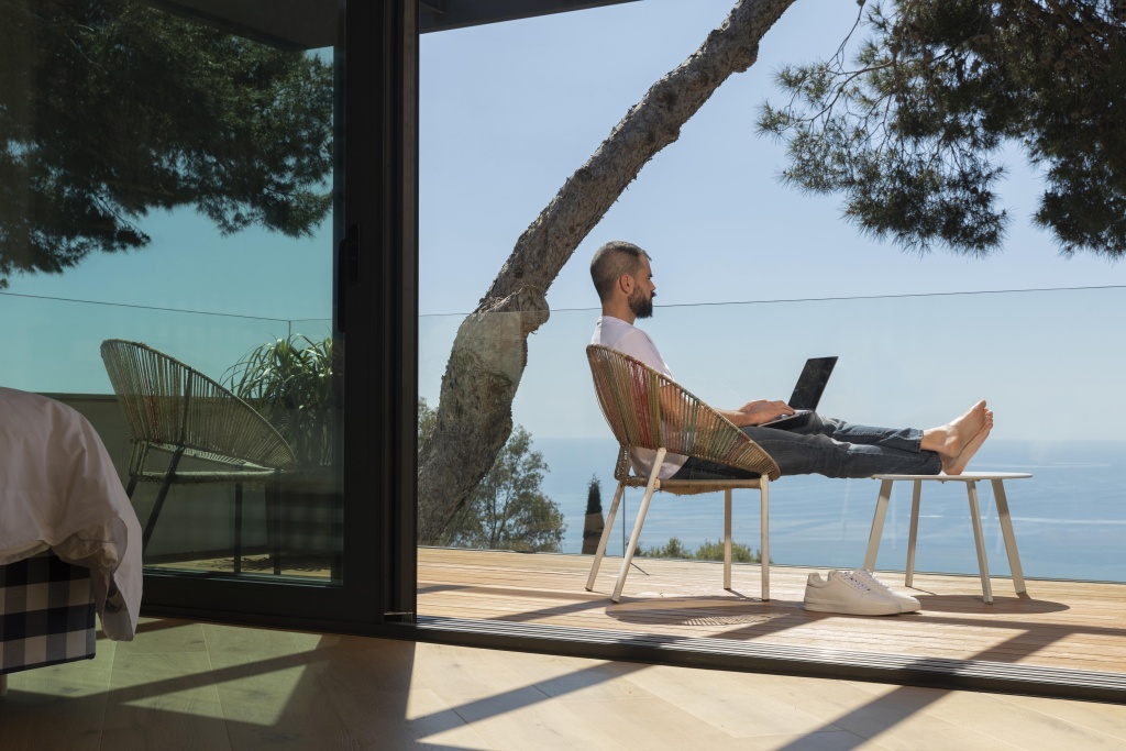 full-shot-man-working-outdoors.jpg